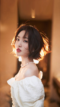 性感迷人唐艺昕