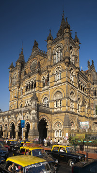 Victoria railway station 53