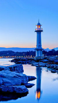 Deep-sea lighthouse