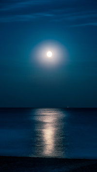 Moon stars are rare