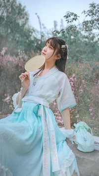 古装美女都喜欢扇子