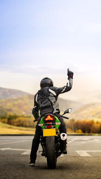 There are also differences in motorcycle certificates