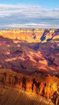 The scenery of the grand canyon in colorado
