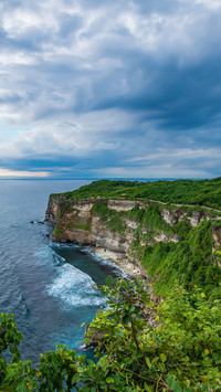 The most spectacular lover cliff 74