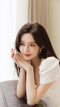 美而自知的演员孟子义
