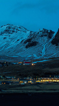 Snow mountain in vik iceland 2