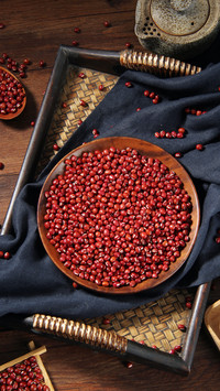 Nutritional value of red bean 72