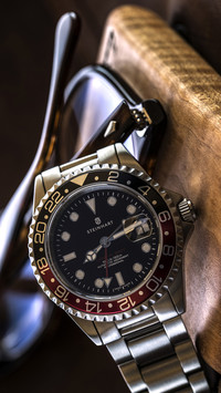Steinhart Ocean One GMT Black Red 1080x1920
