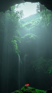 Waterfalls in tiankeng cave