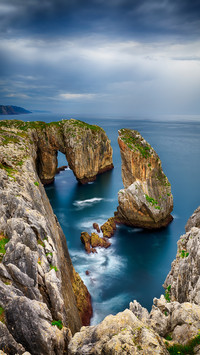 Cliff 2