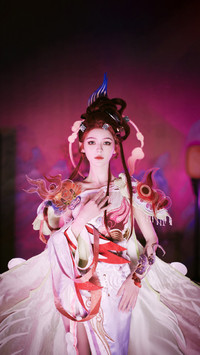 “建模脸”张予曦
