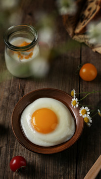The Wonderful Effect of Persisting in Eating Eggs 1