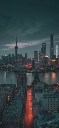 隔海相望的城市