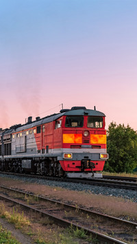 What is the use of crushed stones under the railway