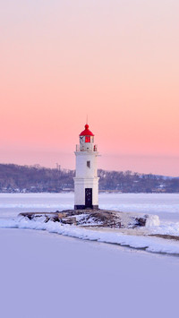 Egersheld lighthouse on the tip of the Peninsula shkot
