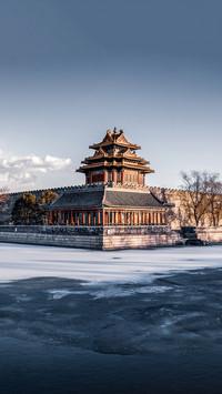 Exchange the palace museum corner tower for silver