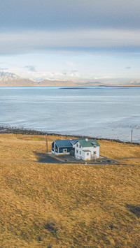 Outstanding lighthouses of Iceland