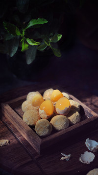 Delicious century egg 3