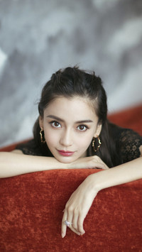 杨颖