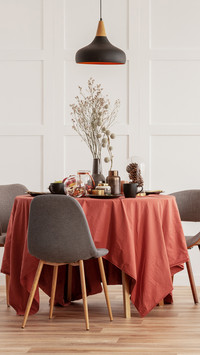 Romantic and elegant modern home 9