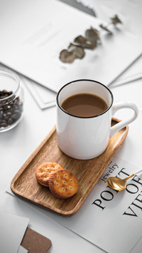 Coffee disdains the top of the chain