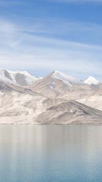Still waters of Lake under White Sand Mountain