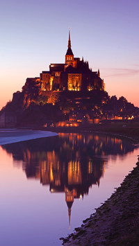 A silhouette of mont saintmichel