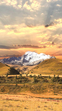 The Snow Mountain of Sunrise