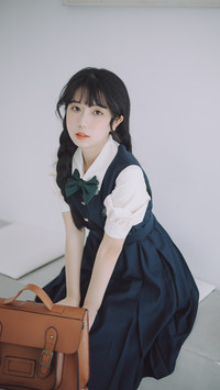 清新少女-锐景创意