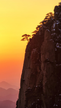 无限风光在险峰