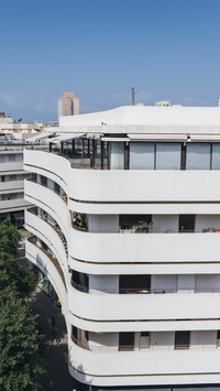 Modern Building Design