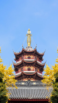 先有鸡鸣寺后有南京城