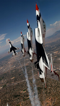 F16