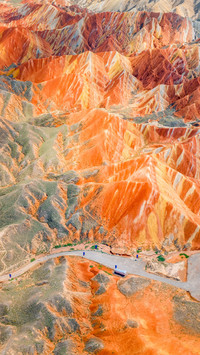 Danxia in light and shadow