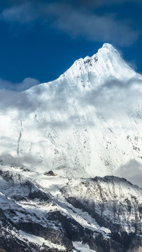 人类无法企及的神山