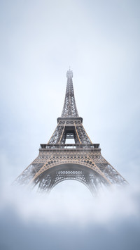 Why doesnt the eiffel tower rust