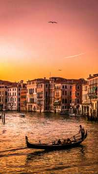 International-Grand Canal