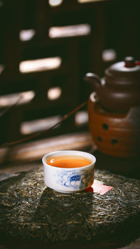 闲来酌泉煎茶去