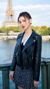 杨超越