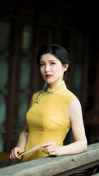 旗袍尽显东方含蓄之美
