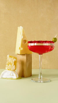 Cocktail &amp; Cheese Pairing, A Modern Twist on a Classic Combo