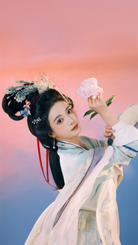 张雅钦温婉仙子下凡