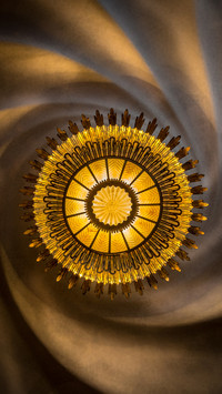 The supreme light conceals all phenomena