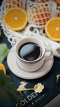White Coffee VS Black Coffee 0
