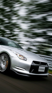 日产GT-R
