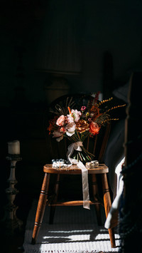 Beautiful wedding flowers in vintage style room