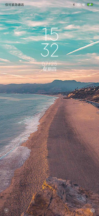 夕阳的海滩