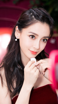 杨颖