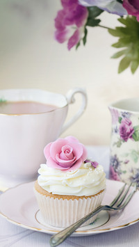 Some Exquisite Desserts And Coffee