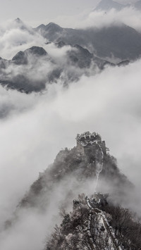 箭扣长城现壮美云海奇观